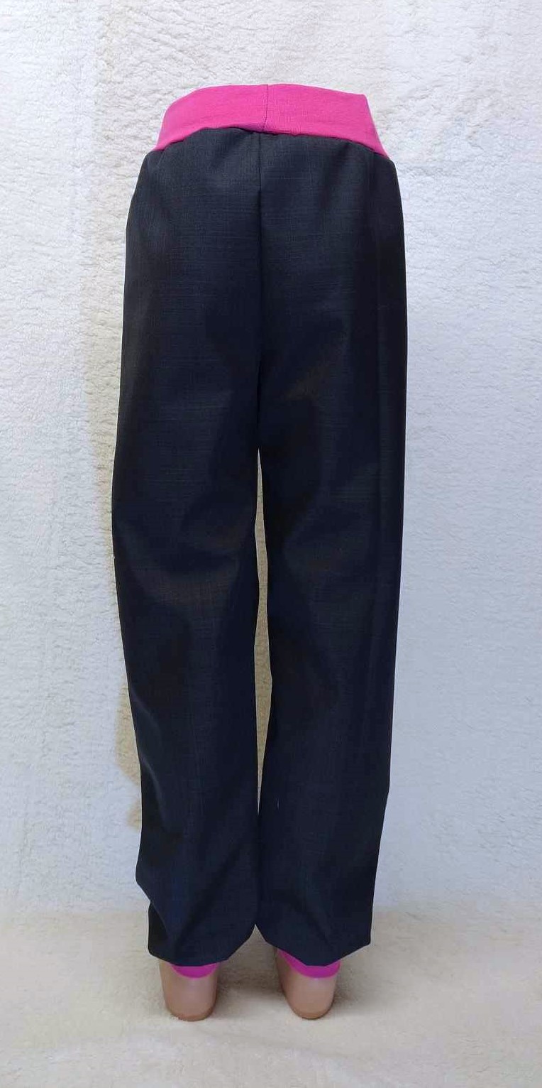 Softshellové kalhoty jarní/podzimní, vel.80, černé s růžovou 