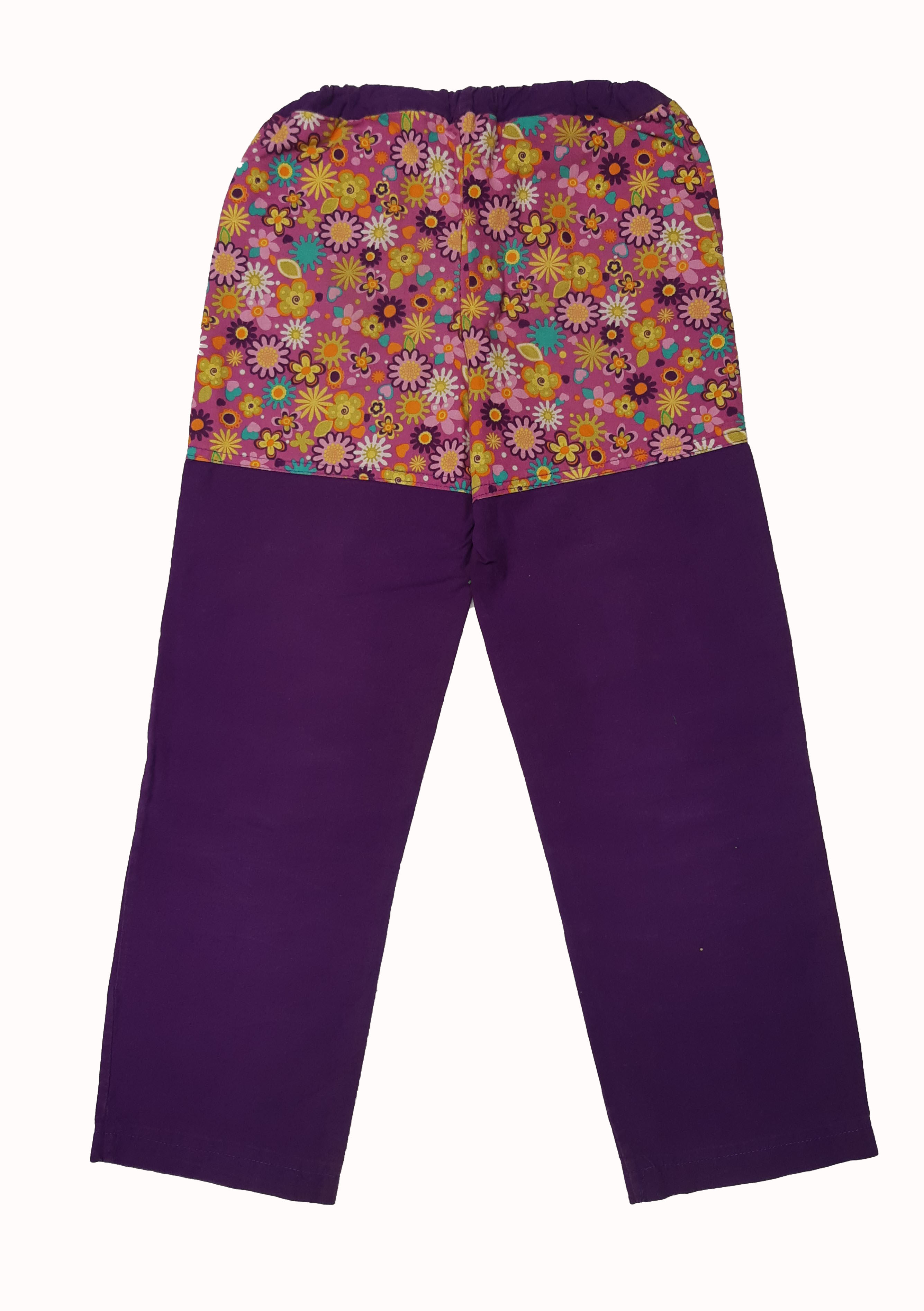 Kalhoty bavlna, vel. 116, fialové s kytičkami 