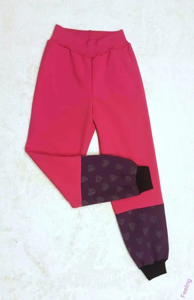 Softshellové kalhoty s fleecem, vel. 122, růžové s reflexními srdíčky