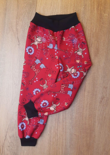 Softehellové kalhoty s fleece , vel. 134, červená se zvířátky 