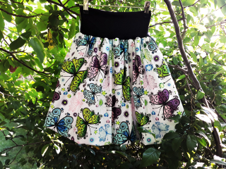 Feeling, balonová sukně dámská nebo dětská, bílá s listy džungle, v pase černá 