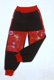 Softehellové kalhoty s fleece , vel. 110 , Dvoubarevné, černé a čevená zvířatka.