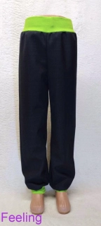 Softehellové kalhoty s beránkem, vel. 134, černé se sv. zelenou