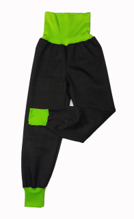 Softshellové kalhoty s beránkem rostoucí, vel. 104/110, černé se sv.zelenou