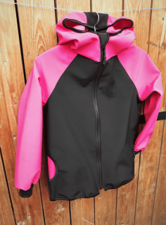 Softshellové bunda  s fleecem, kapucí černo růžová 
