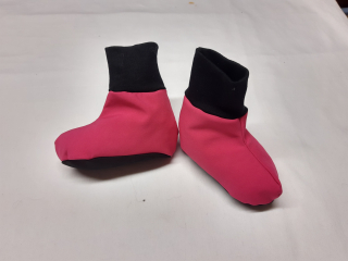 Capáčky růžovo černé